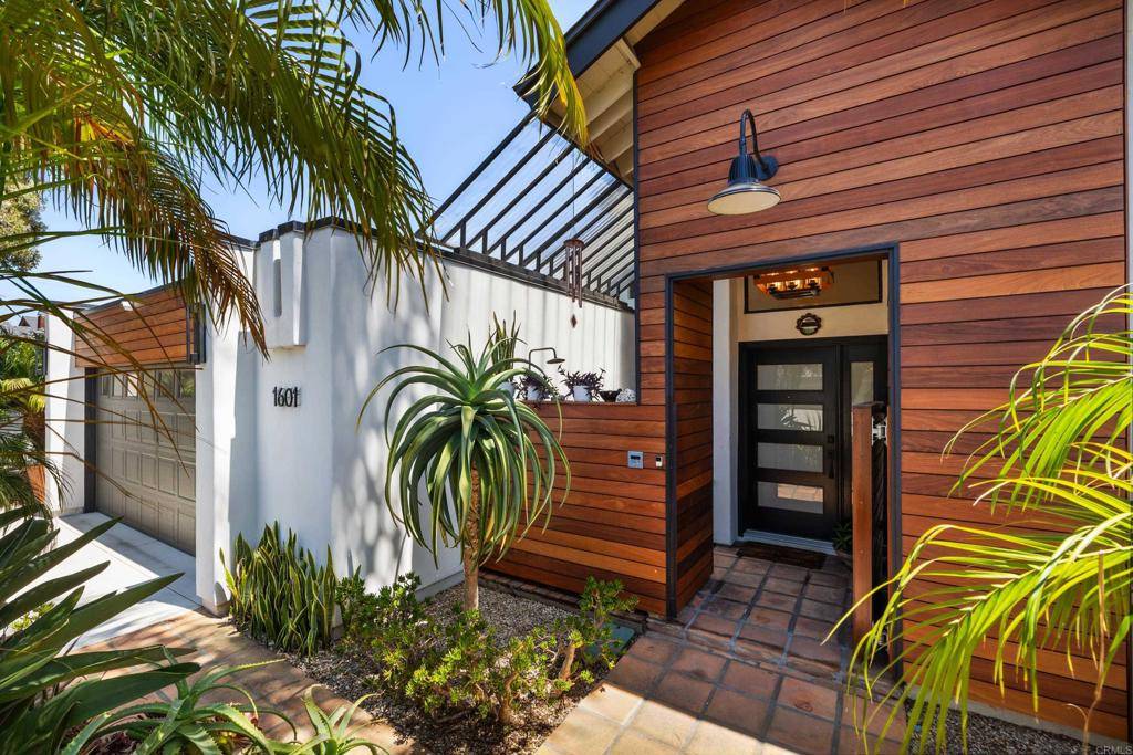 Encinitas, CA 92024,1601 Tucker LN