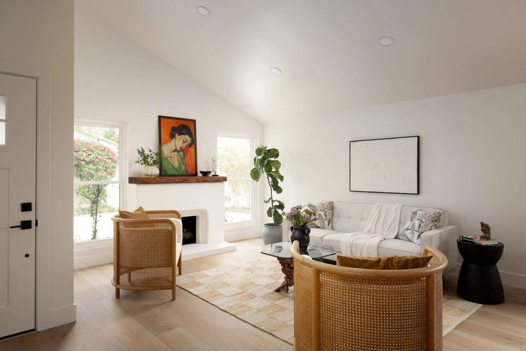 Encinitas, CA 92024,324 Avenida De Las Rosas