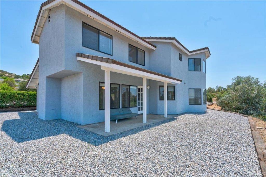 Ramona, CA 92065,18434 Ramona View DR