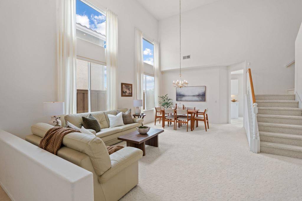 San Diego, CA 92121,5711 Fallenwood LN