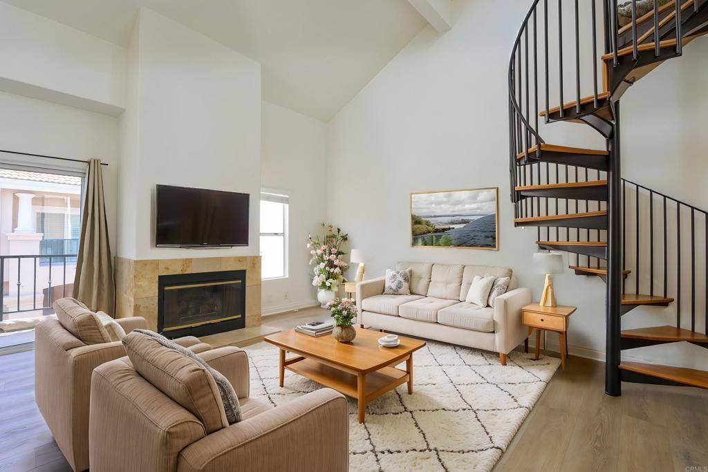 San Diego, CA 92122,7224 Shoreline DR #172