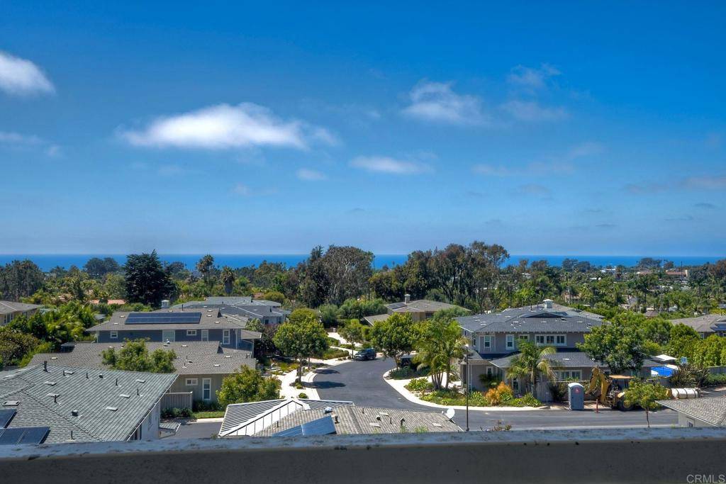Encinitas, CA 92024,888 Channel Island DR