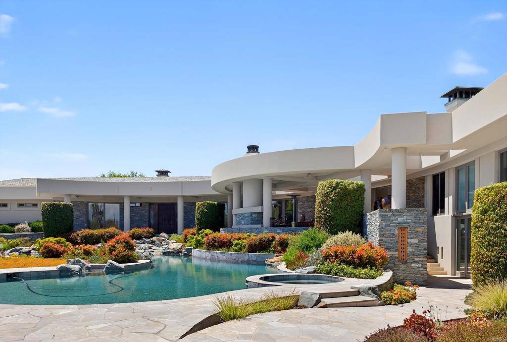 Rancho Santa Fe, CA 92067,17534 Los Morros