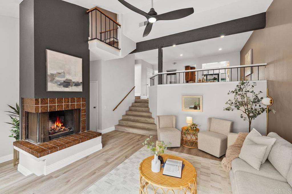 La Jolla, CA 92037,3330 Caminito Eastbluff #150