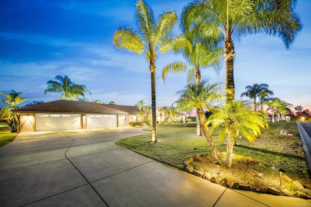 Valley Center, CA 92082,13861 Nicoles Vista