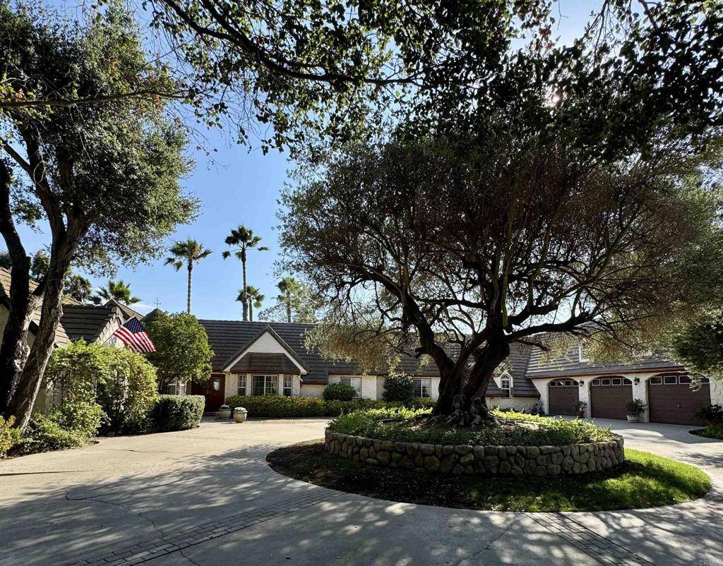 Fallbrook, CA 92028,2848 Los Alisos