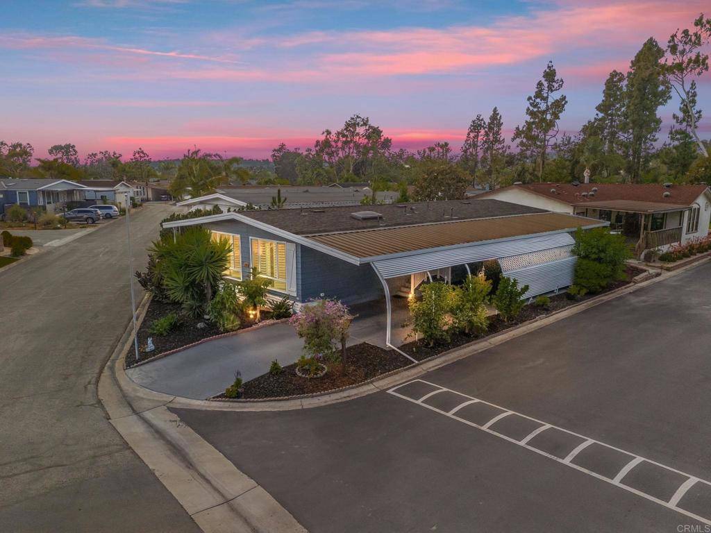 Carlsbad, CA 92010,3390 Don Diablo DR