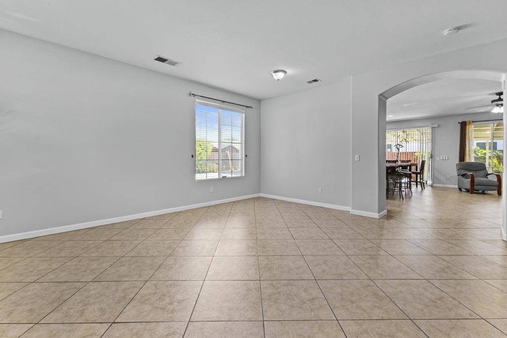 San Jacinto, CA 92583,1643 Casper RD