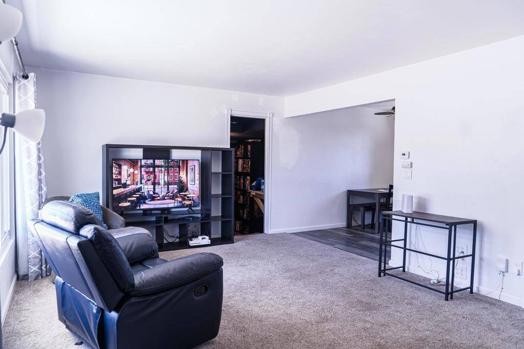 El Cajon, CA 92020,741 N Pierce ST
