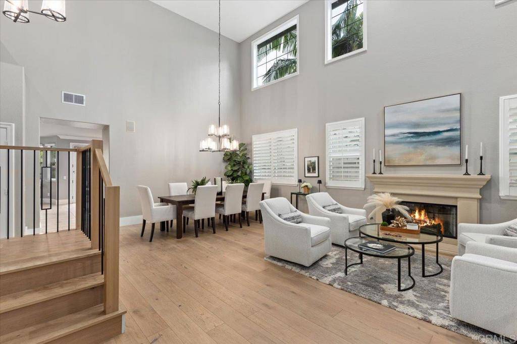 Carlsbad, CA 92009,8037 Avenida Secreto