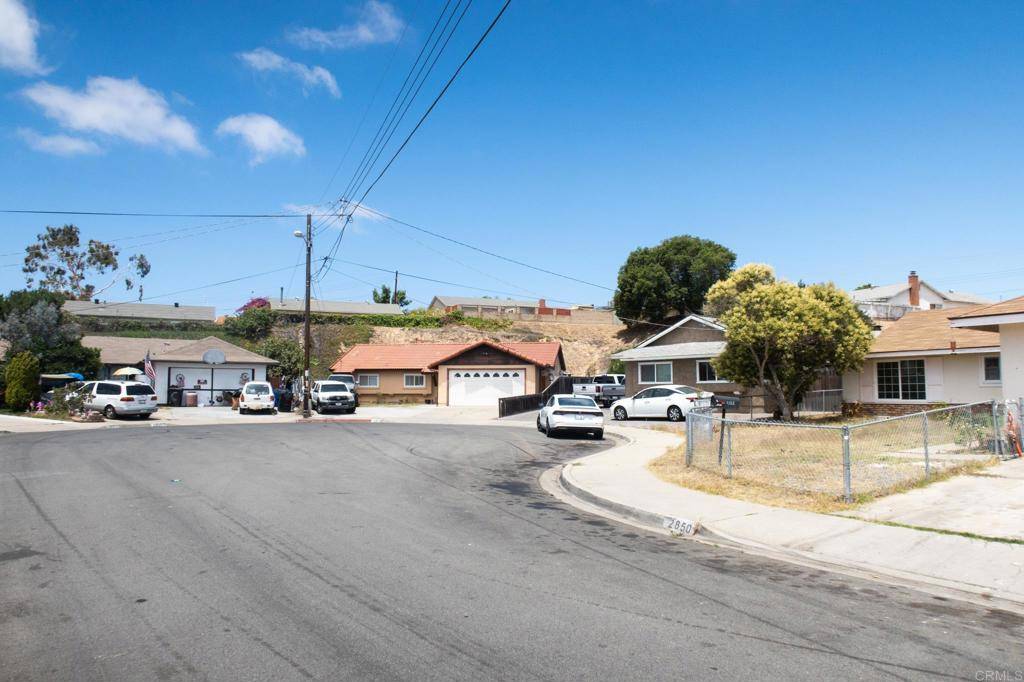 San Diego, CA 92154,2858 Madden CT