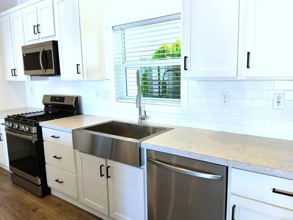 Vista, CA 92081,718 Sycamore AVE #170