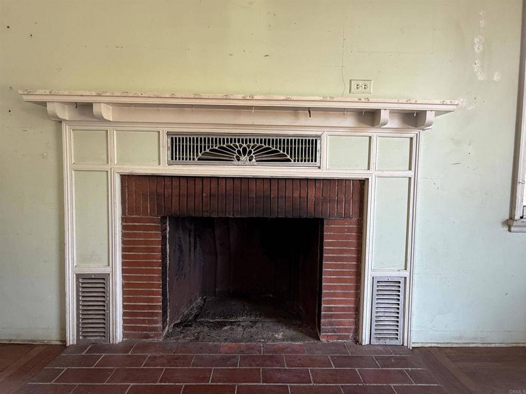 Fallbrook, CA 92028,1705 E Alvarado ST