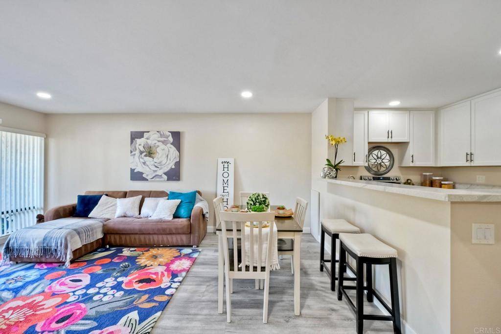 San Diego, CA 92128,12505 Oaks North DR #141