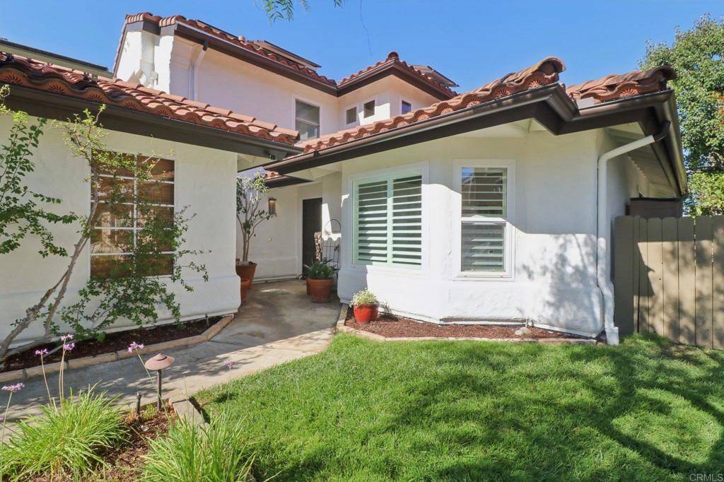 Carlsbad, CA 92009,2933 Via Emerado