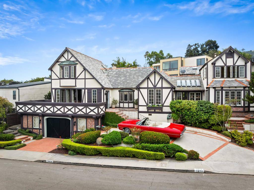 La Jolla, CA 92037,1879 Viking Way