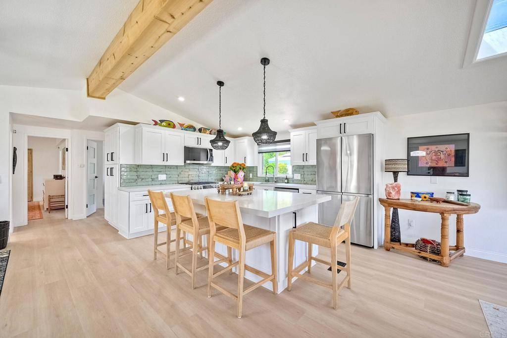 Oceanside, CA 92057,1447 Puritan DR