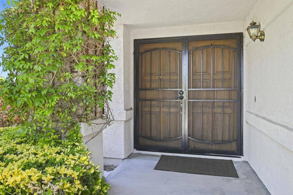 Oceanside, CA 92057,1156 Masterpiece DR