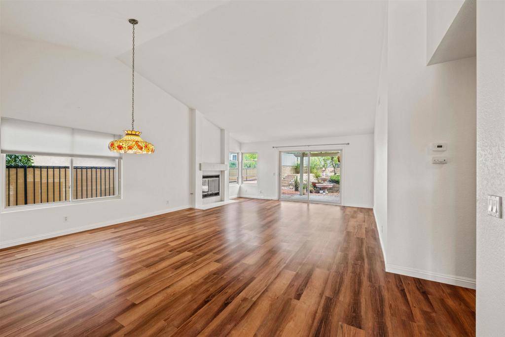 Vista, CA 92081,2652 Coronado PL