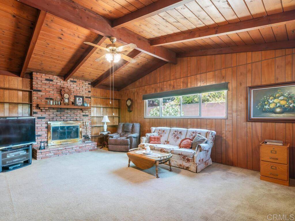 San Diego, CA 92117,4413 Mount Henry AVE