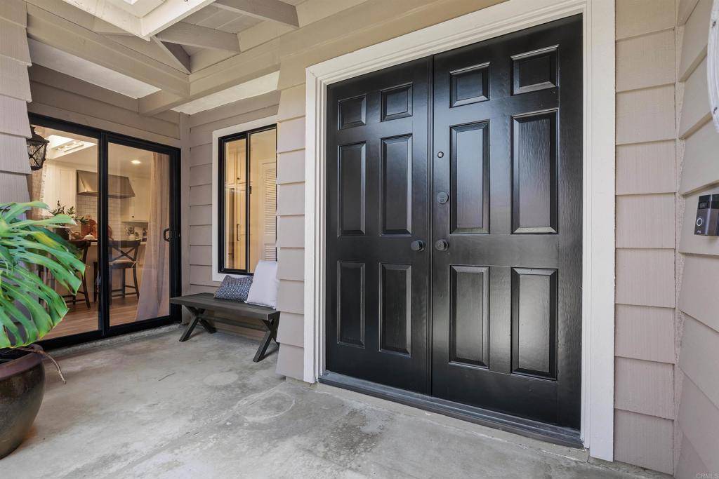 Solana Beach, CA 92075,155 Mexicali CT
