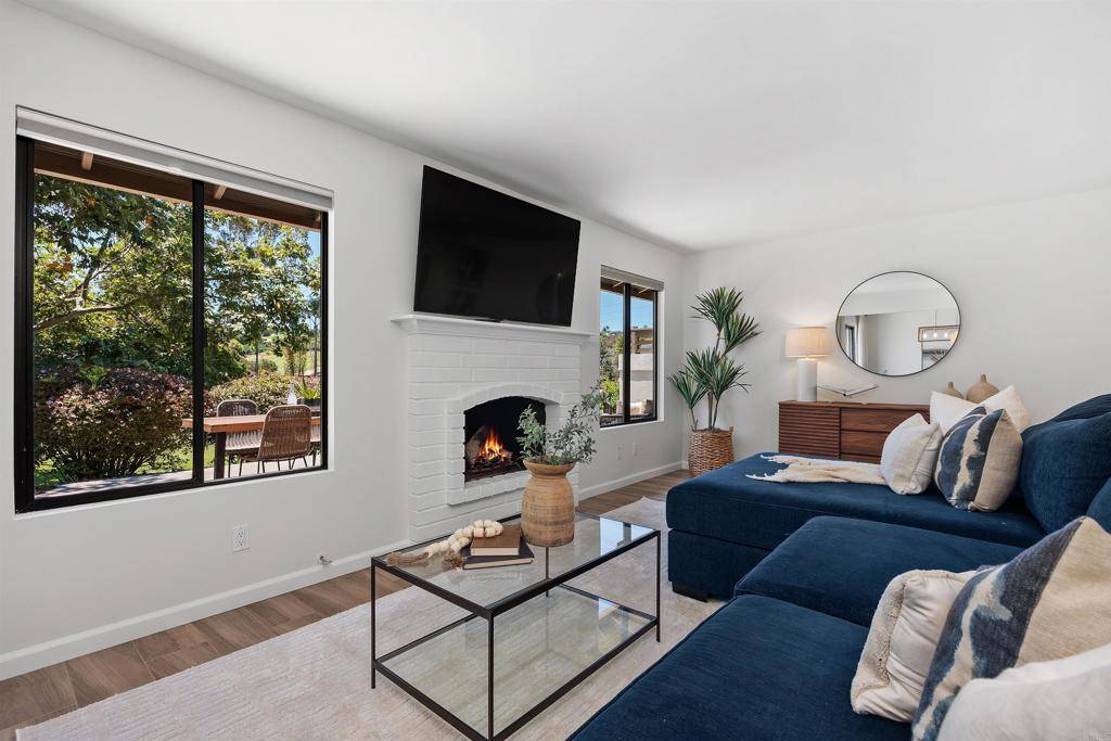 Solana Beach, CA 92075,155 Mexicali CT
