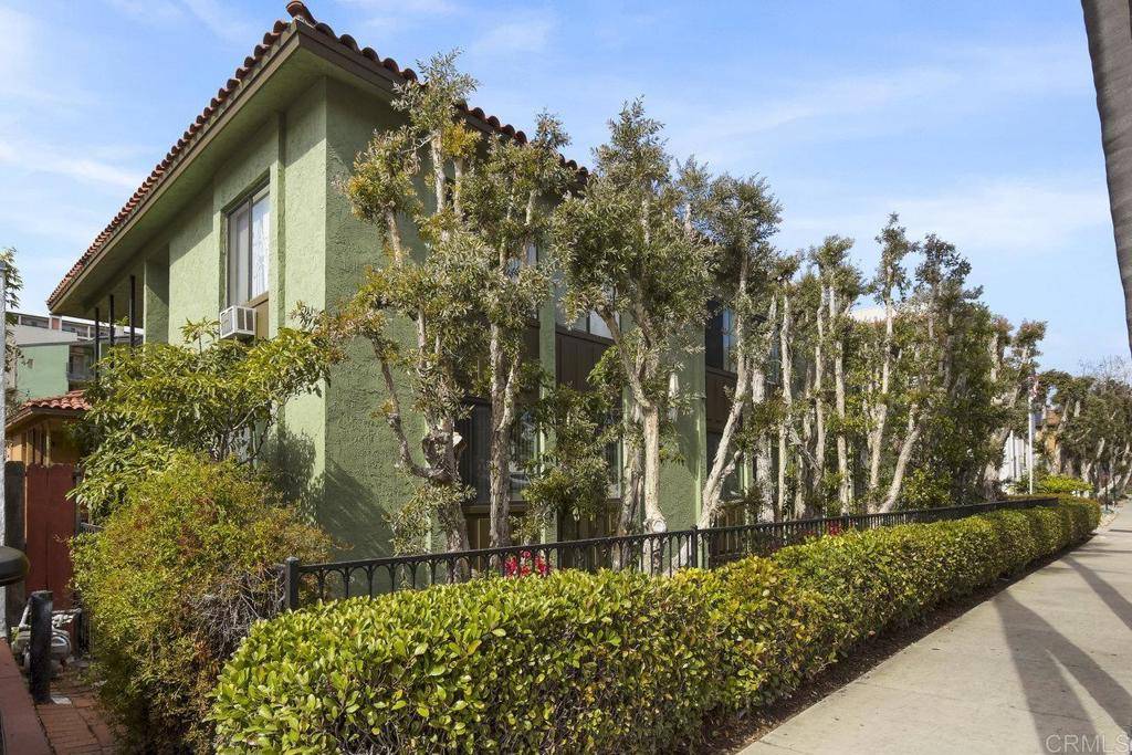 San Diego, CA 92104,3776 Alabama St #117