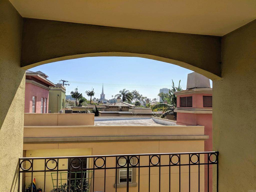 San Diego, CA 92103,1260 Cleveland #F305