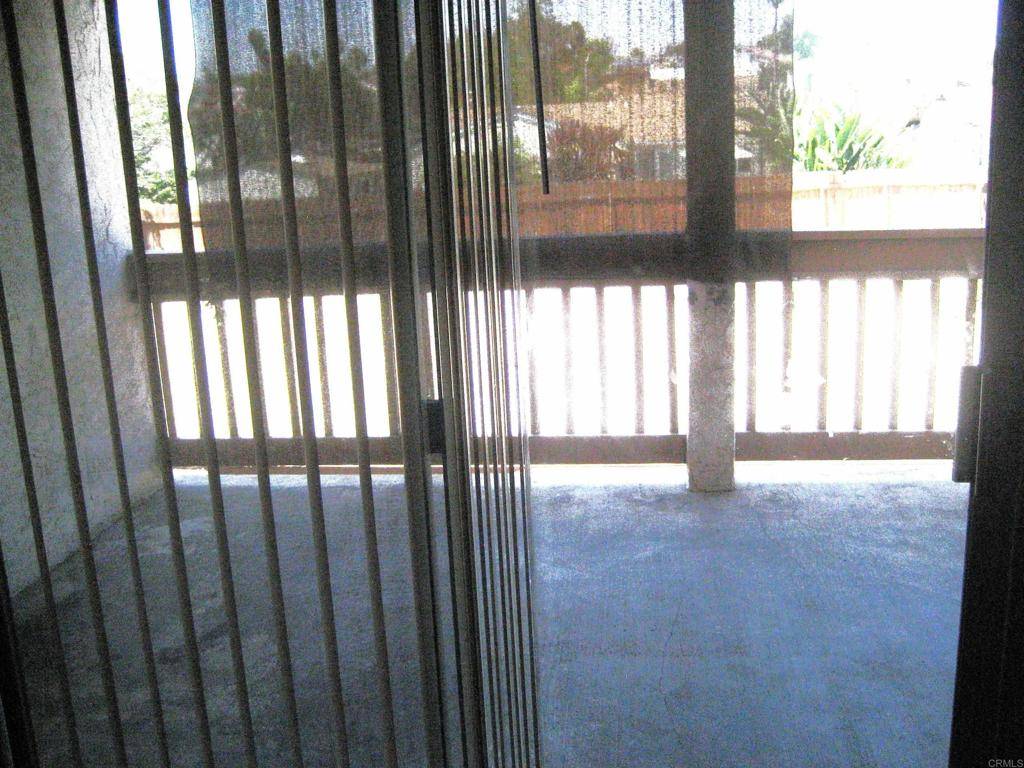 Vista, CA 92083,244 Candice PL