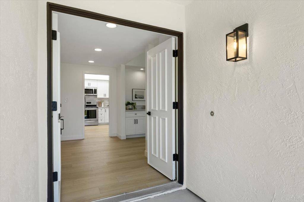 San Marcos, CA 92078,1259 La Casa DR