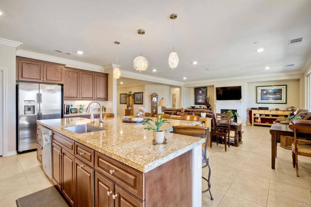 Temecula, CA 92592,33802 Edge LN