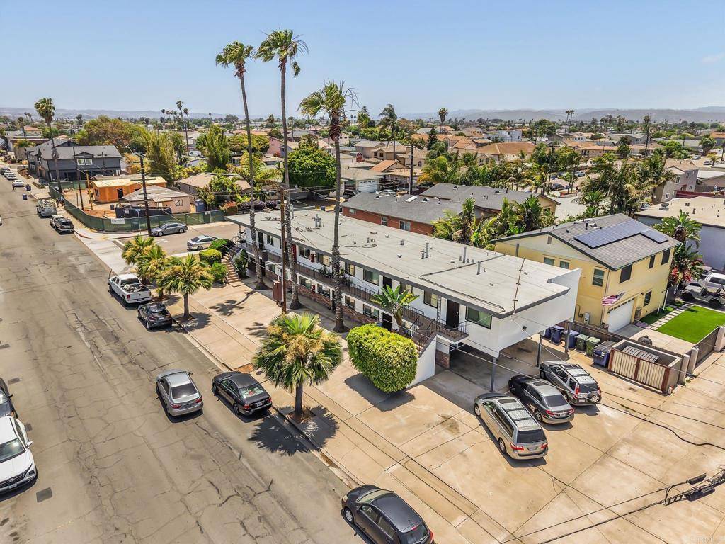 Imperial Beach, CA 91932,800 Emory ST