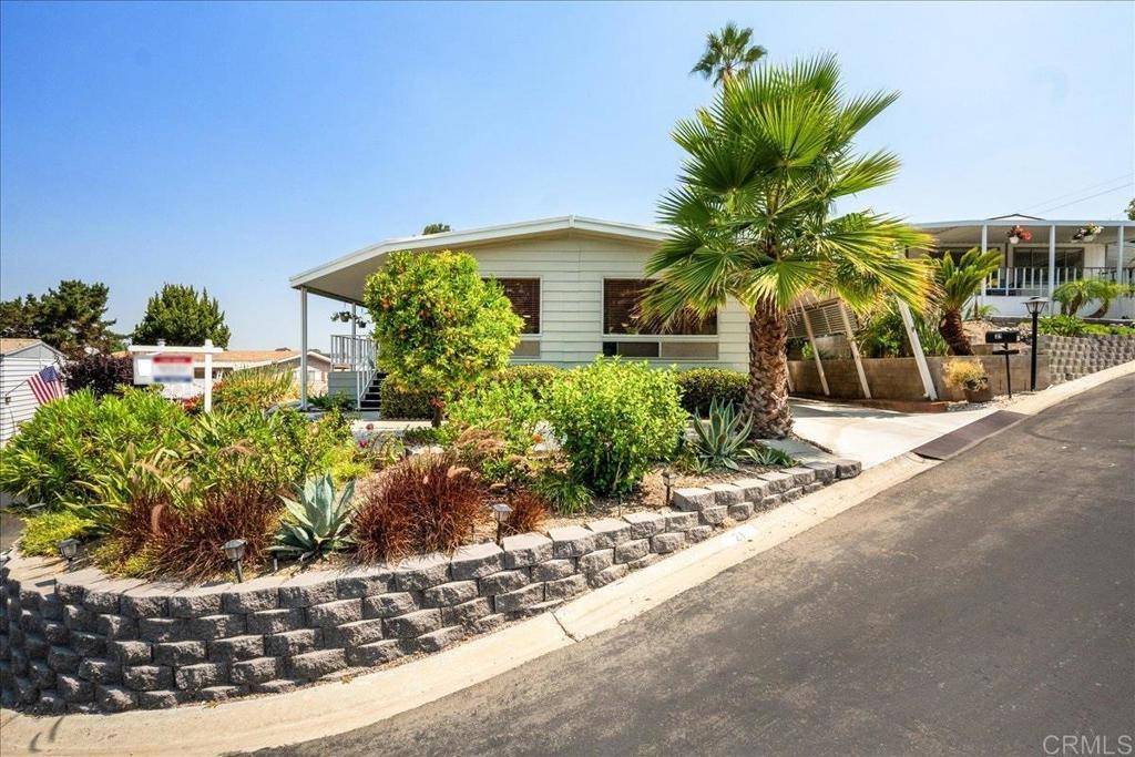 Vista, CA 92081,2130 Sunset DR #SPC 21