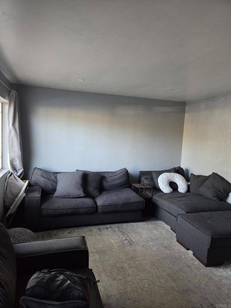 Vista, CA 92084,1632 Calle Bienvenido