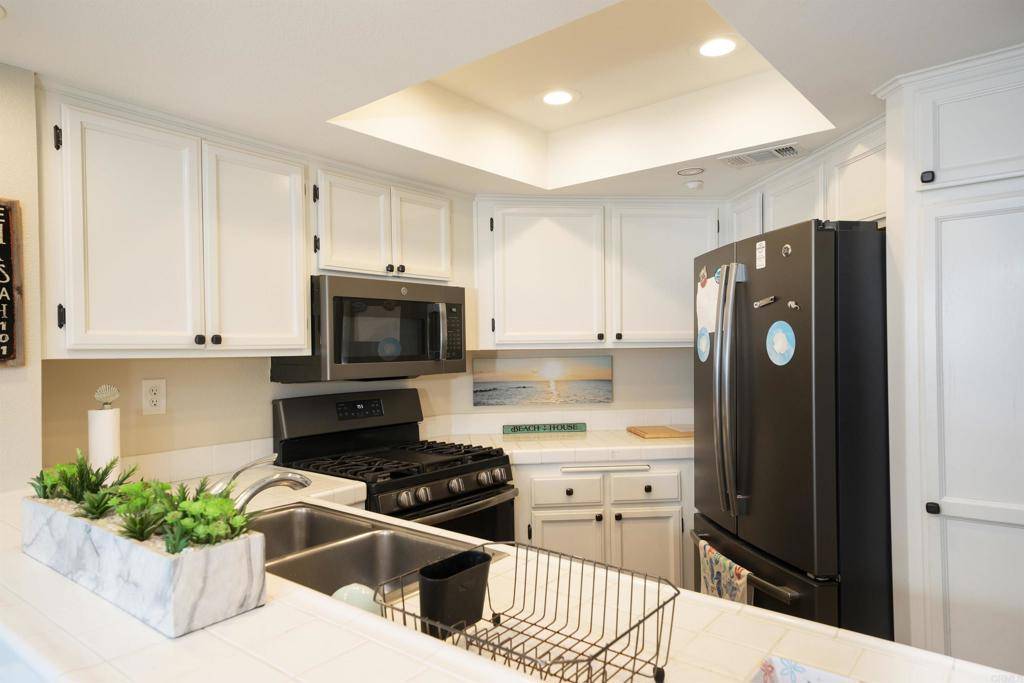Oceanside, CA 92054,400 N The Strand #51