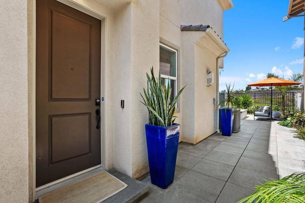 Carlsbad, CA 92010,3046 Villeta Ave
