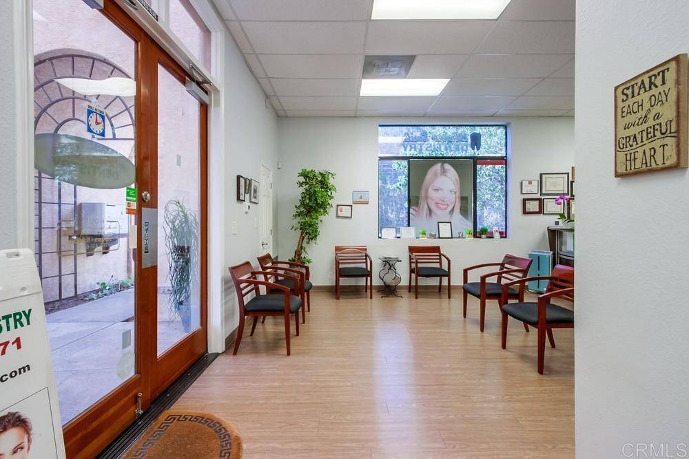 Fallbrook, CA 92028,343 E Alvarado ST