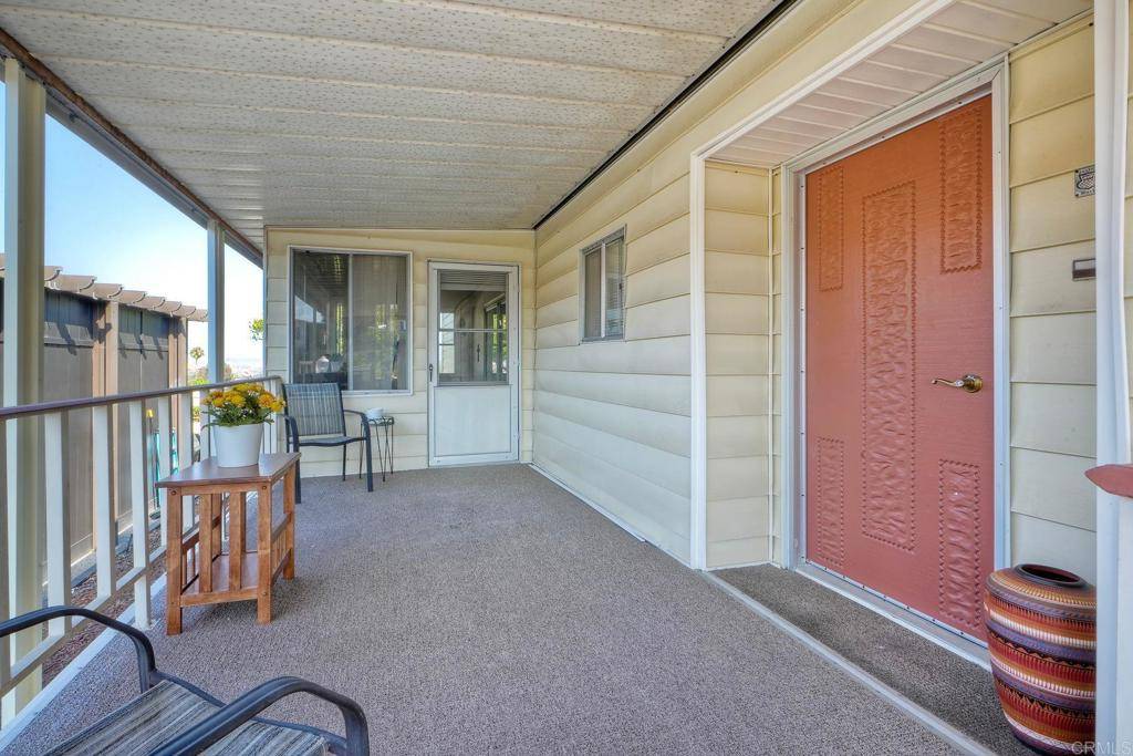 San Marcos, CA 92078,3535 Linda Vista DR #128