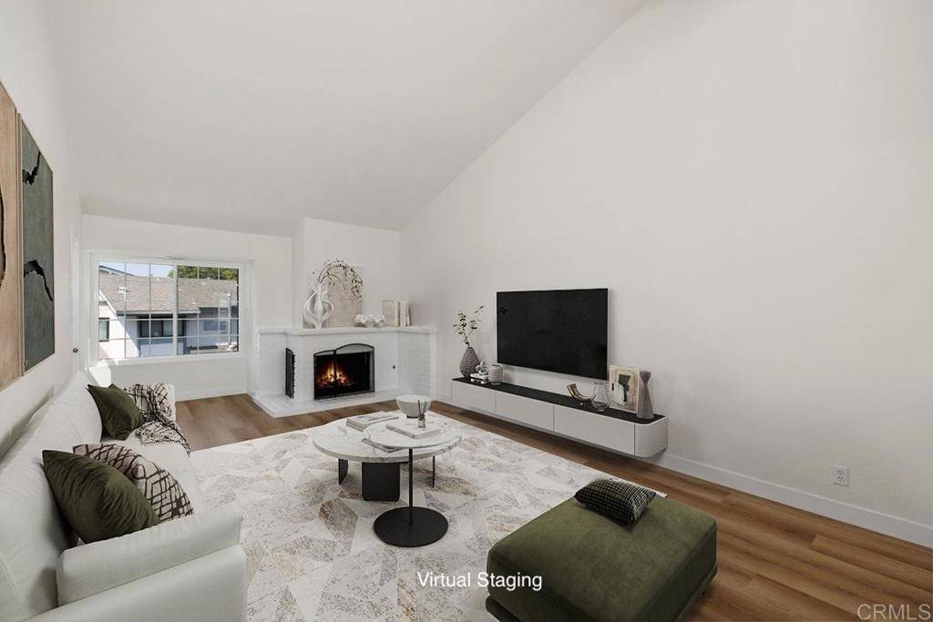 San Diego, CA 92122,4055 Crystal Dawn LN #202