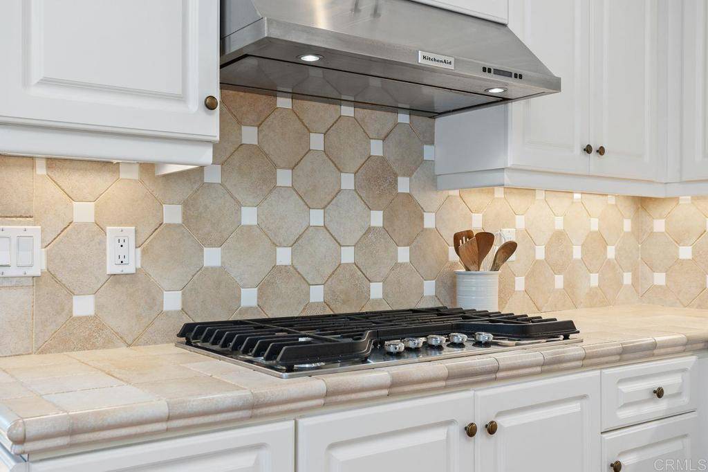 Oceanside, CA 92056,5174 Berryessa ST