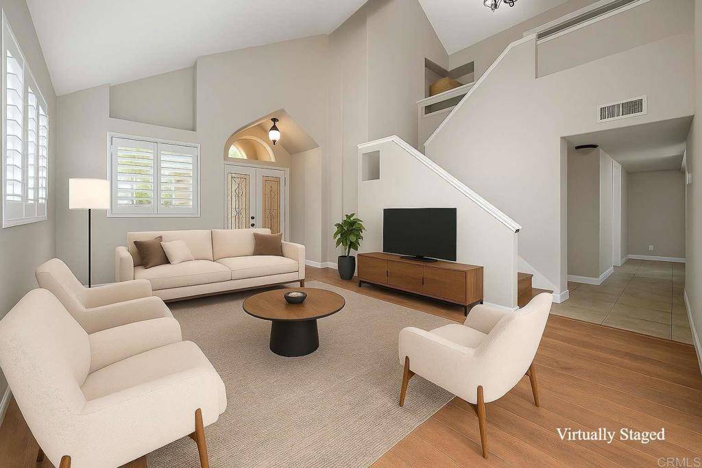 Vista, CA 92081,1449 Genoa DR