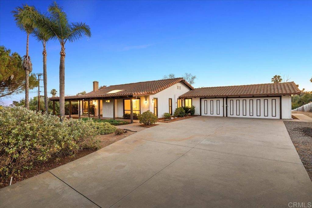 Fallbrook, CA 92028,112 Palmas Norte