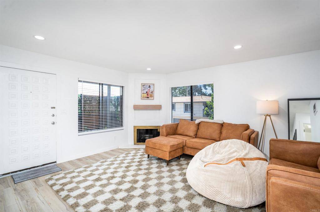Oceanside, CA 92056,3407 Del Este WAY