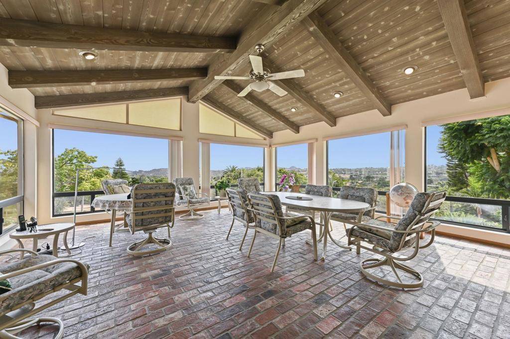 Fallbrook, CA 92028,1326 Sunset Grove RD