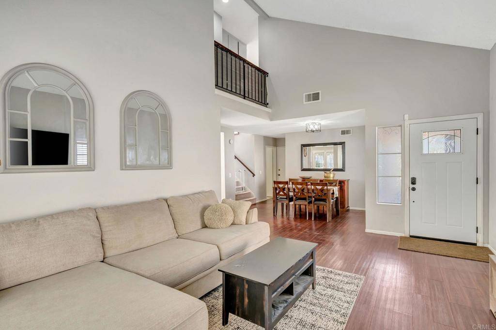 Temecula, CA 92592,45320 Esmerado CT