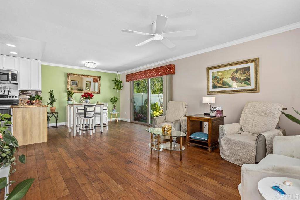 Encinitas, CA 92024,204 Summerside LN