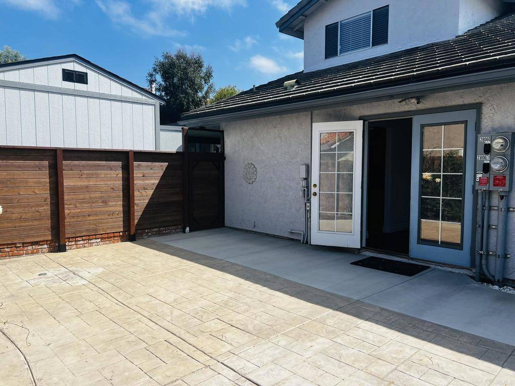 Carlsbad, CA 92009,2806 Atadero CT