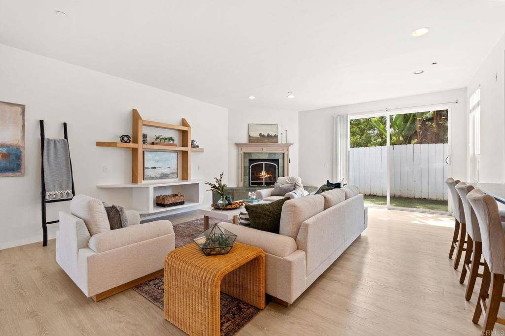 Encinitas, CA 92024,1785 Caliban DR