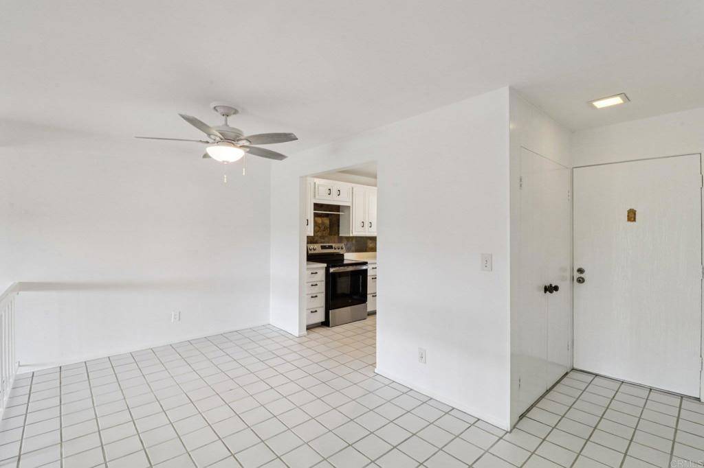 San Marcos, CA 92078,1964 Fairway Circle Dr