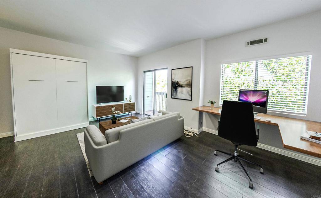 San Diego, CA 92104,3760 Florida #209